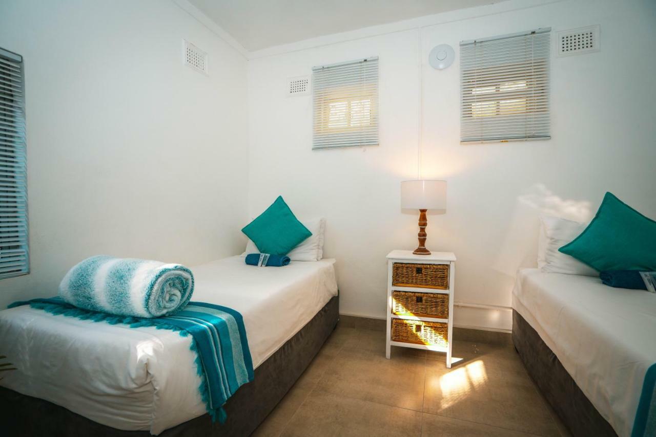 Surf Motel Umdloti Εξωτερικό φωτογραφία